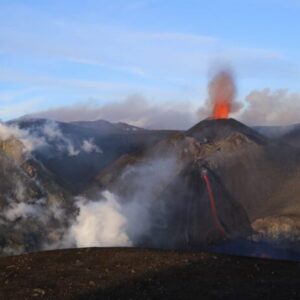 Escursione Etna crateri sommitali a 3400 m. slm